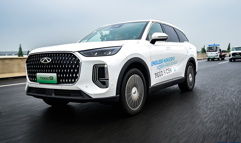 Гибриды Chery Super Hybrid (CSH) устанавливают новый эталон для гибридов, преодолев более 1400 км в реальных условиях без подзарядки