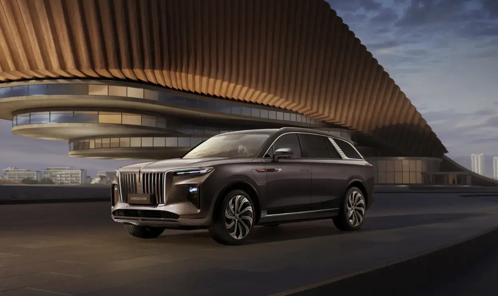 Флагманский электрический кроссовер HONGQI E-HS9 удостоен награды в номинации «Электрический автомобиль»