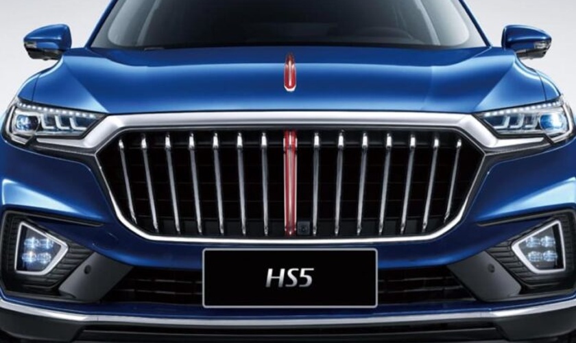 Китайская компания Hongqi запустила производство кроссовера HS5 второго поколения