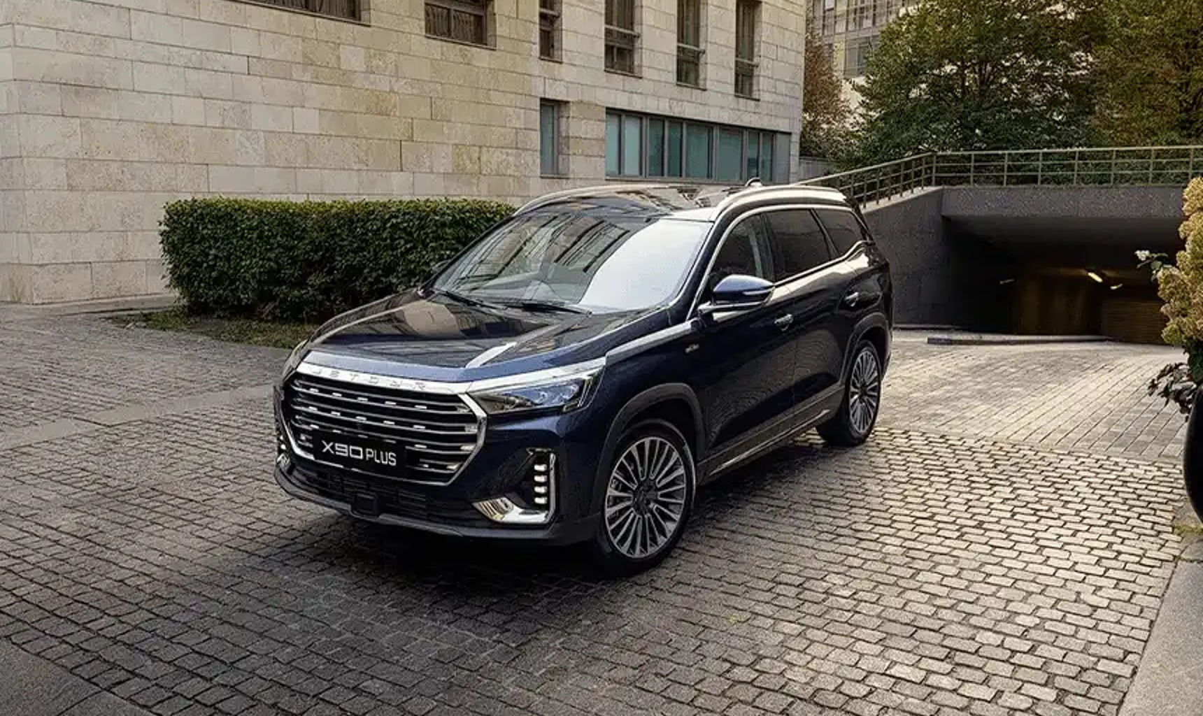 JETOUR X90: наилучший выбор для загородных поездок и путешествий