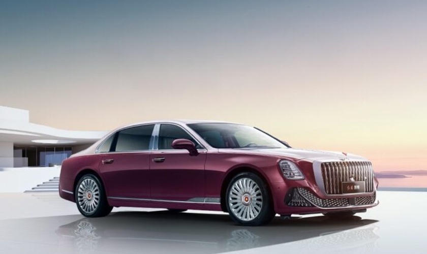 Hongqi готовит три громкие премьеры в России в 2025 году