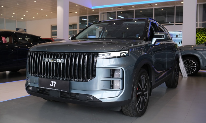 JAECOO J7 vs JAECOO J8: В чем разница и что выбрать?