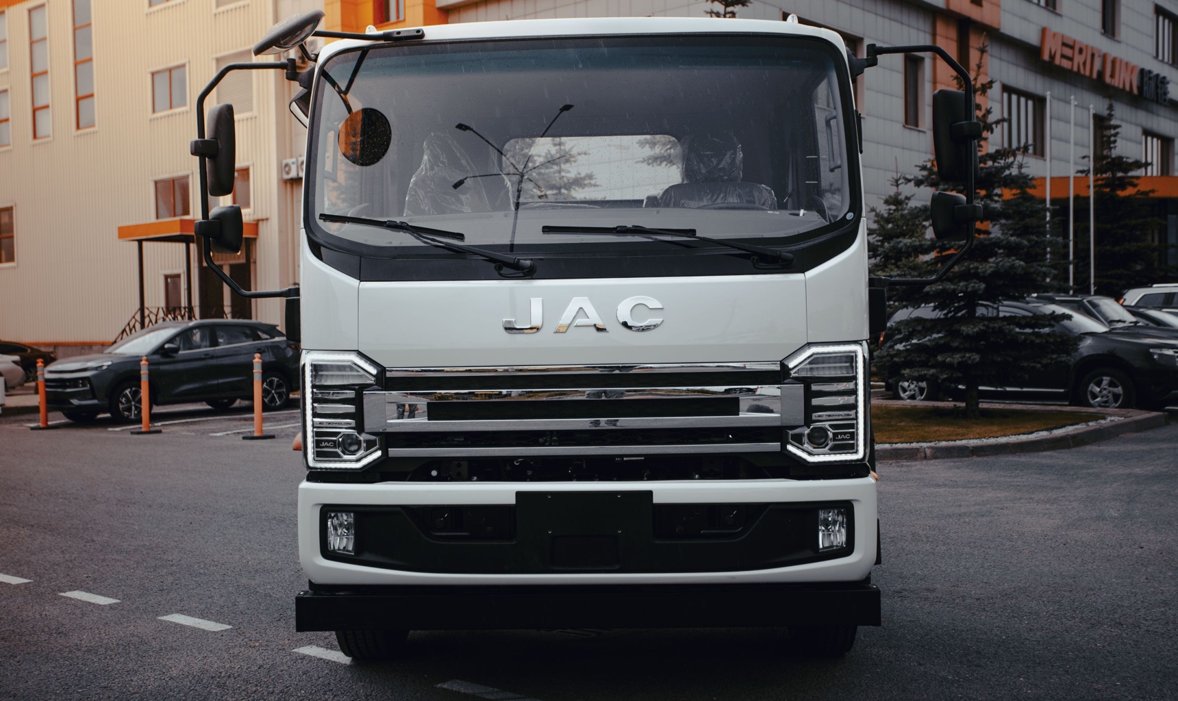 Чем JAC 120X отличается от базовой модели