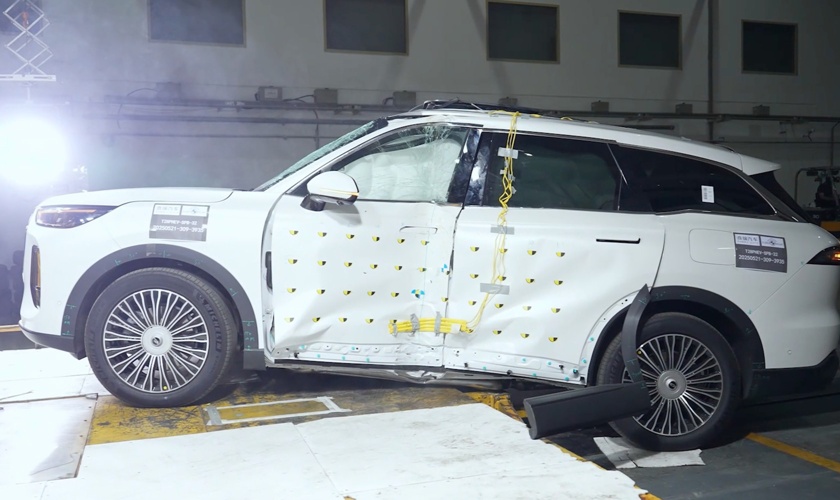 CHERY TIGGO 9 успешно прошел краш-тест на боковой удар о столб по стандартам Euro NCAP