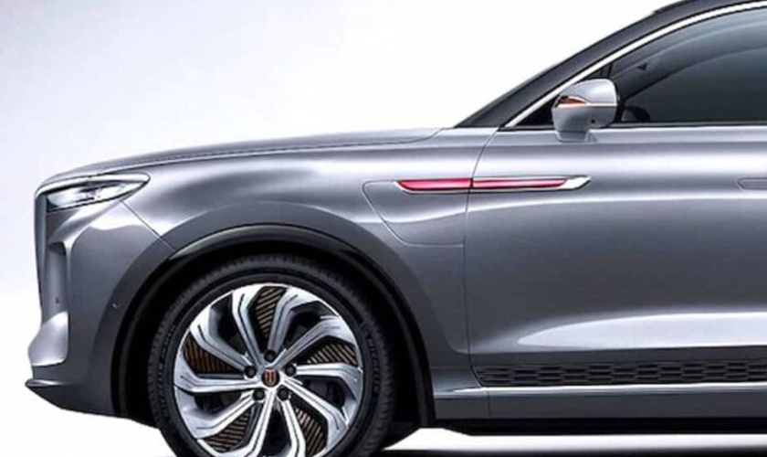 Мантуров не исключил, что автомобили на бывшем заводе Mercedes будут выпускать с партнерами из Китая