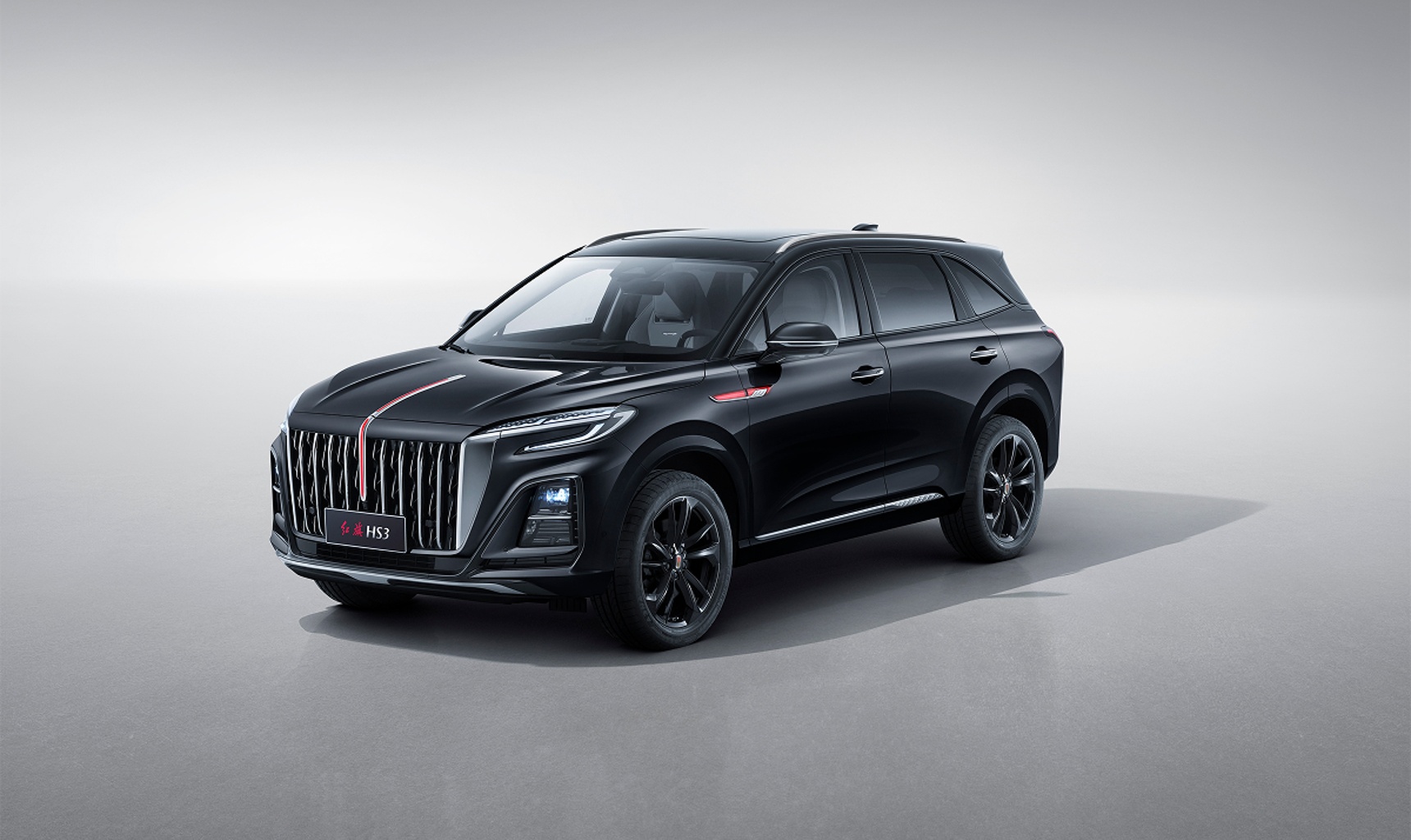 Бренд HONGQI анонсирует сезонные цены на весь модельный ряд в России