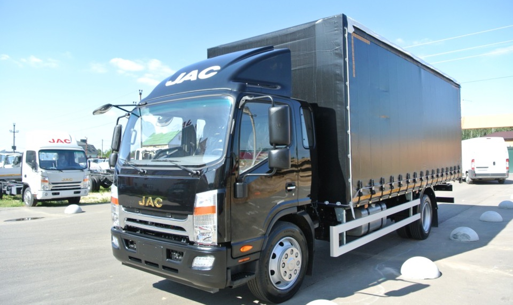 Среднетонажные грузовики JAC: Китай в самом лучшем смысле